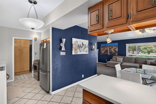 3724 Fleur Drive, Des Moines, IA 50321
