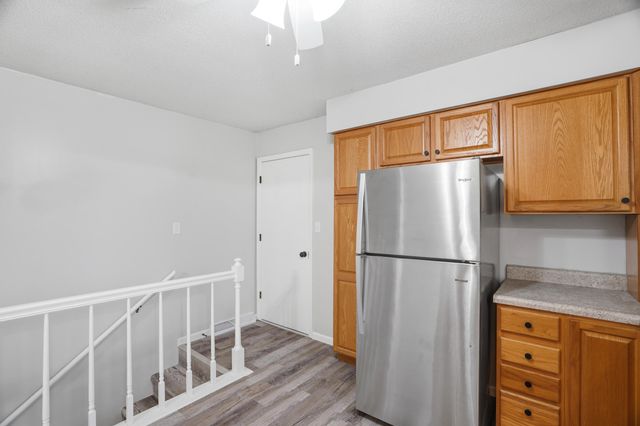 1454 S PECOS AVE, Columbia, MO 65201