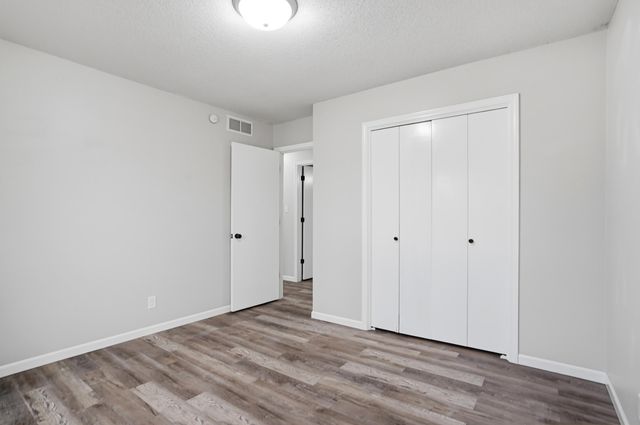 1454 S PECOS AVE, Columbia, MO 65201