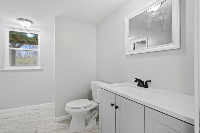 1454 S PECOS AVE, Columbia, MO 65201