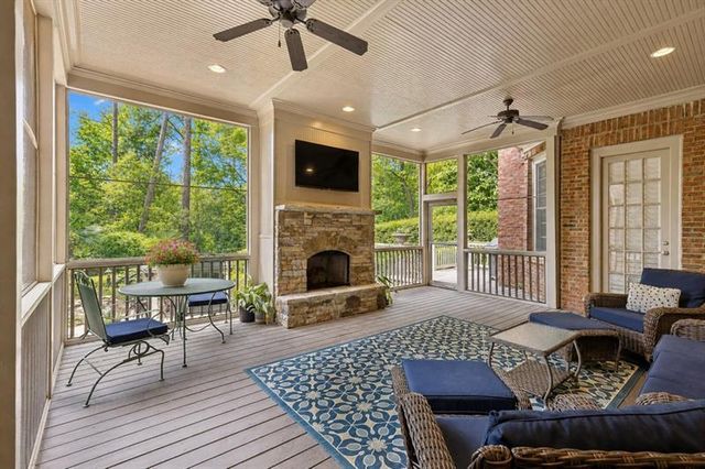 4966 Long Island Drive, Atlanta, GA 30327