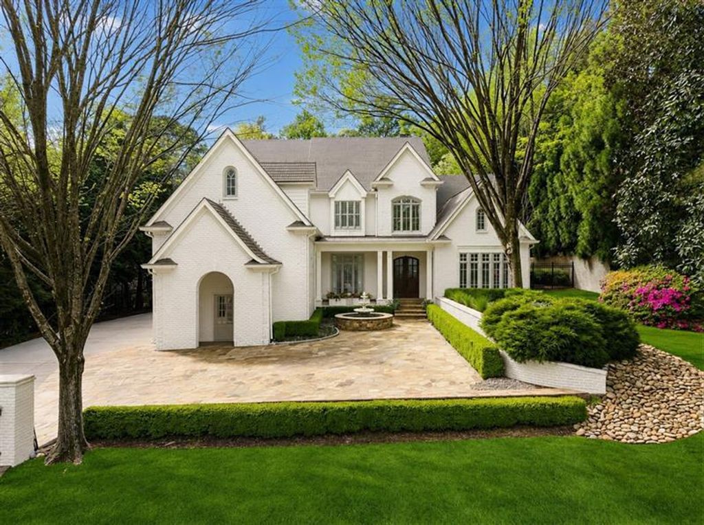 4966 Long Island Drive, Atlanta, GA 30327