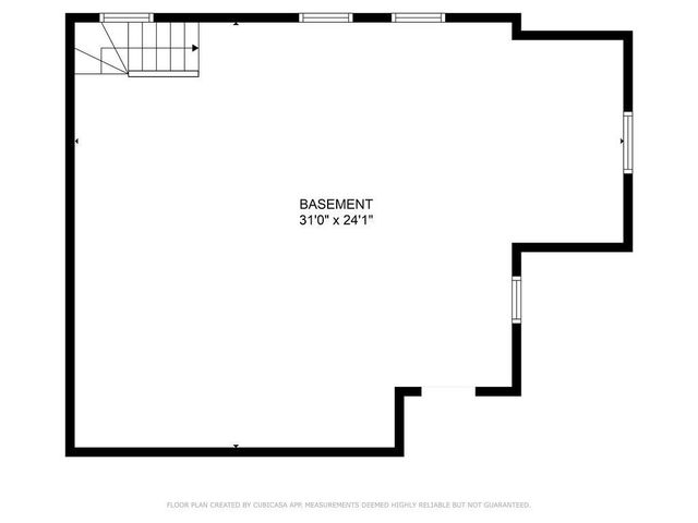35 Spooner St, Plymouth, MA 02360