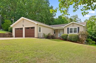 604 Spring Lake Court, Chattanooga, TN 37415