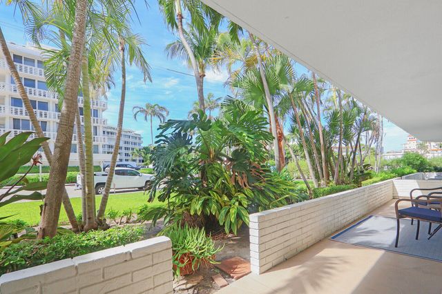 139 Sunrise Avenue 1090, Palm Beach, FL 33480