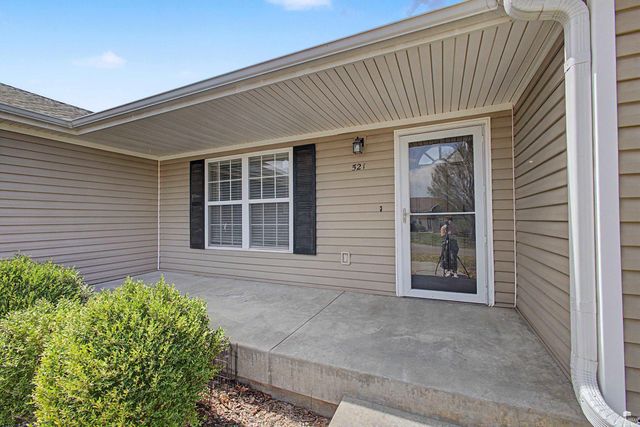 521 Harland Drive, Manhattan, KS 66503