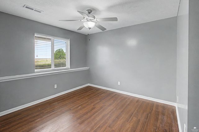 521 Harland Drive, Manhattan, KS 66503