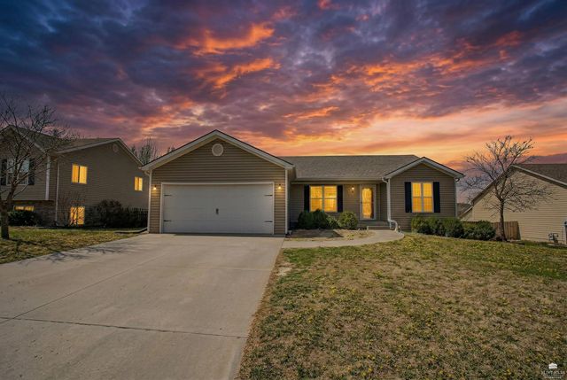 521 Harland Drive, Manhattan, KS 66503