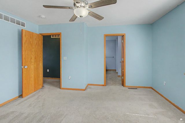 521 Harland Drive, Manhattan, KS 66503