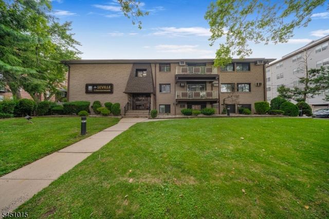 747 N Broad St 105, Elizabeth City, NJ 07208