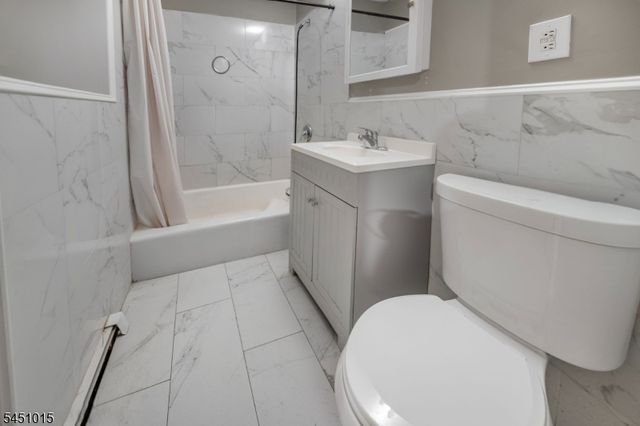 747 N Broad St 105, Elizabeth City, NJ 07208