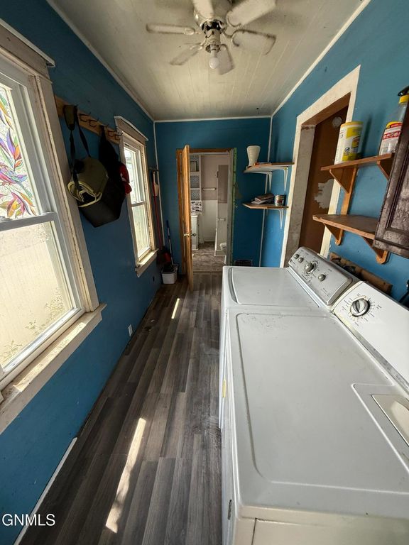 421 Main Street W, Beulah, ND 58523 photo 13