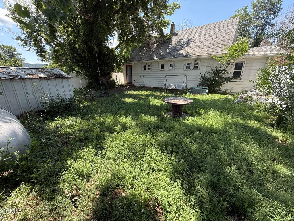 421 Main Street W, Beulah, ND 58523 photo 24