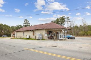 7860 Colonial Trl, Spring Grove, VA 23881