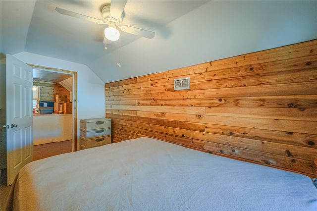 216 Steart St, Rockport, TX 78382