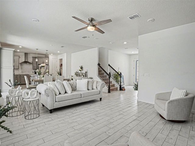 2724 TIMBERGROVE STREET, St Cloud, FL 34771