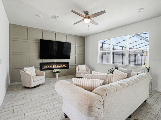 2724 TIMBERGROVE STREET, St Cloud, FL 34771