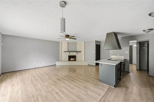 4819 Court Rd, Houston, TX 77053