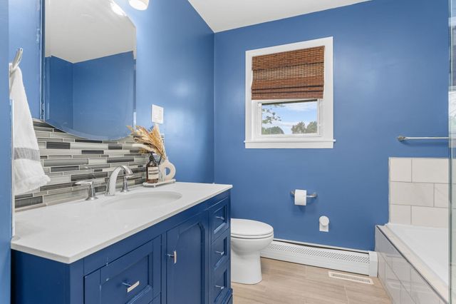 225 Page St, Avon, MA 02322