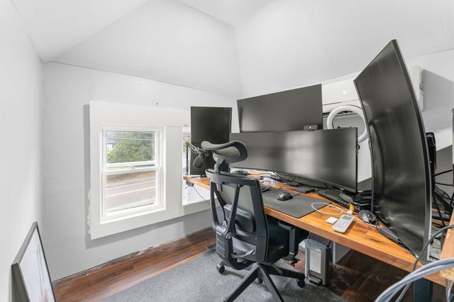 225 Page St, Avon, MA 02322