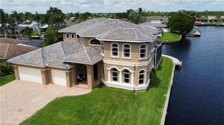 2123 SE 25th LN, Cape Coral, FL 33904