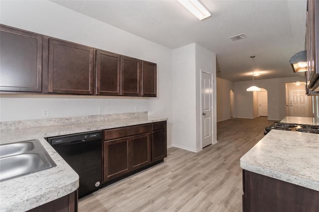 17466 Linthorne Street, Humble, TX 77346