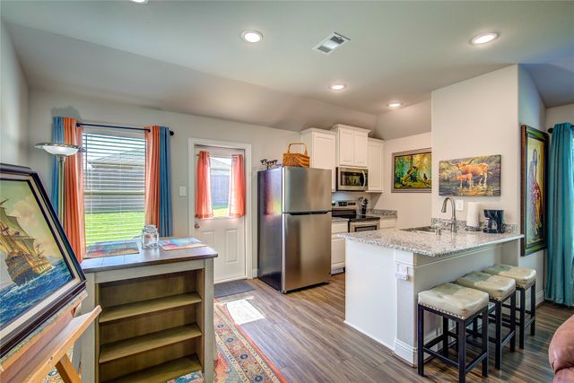 6405 Graceland Drive, Greenville, TX 75402