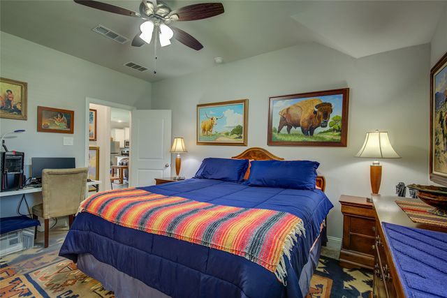 6405 Graceland Drive, Greenville, TX 75402
