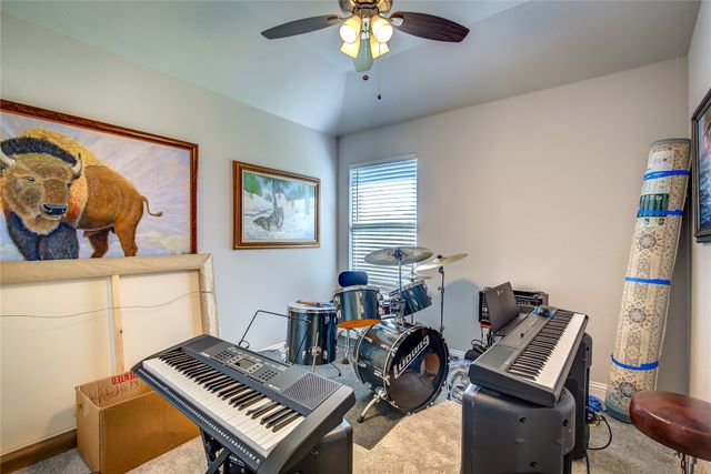 6405 Graceland Drive, Greenville, TX 75402