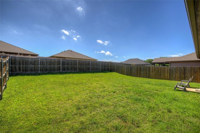 6405 Graceland Drive, Greenville, TX 75402