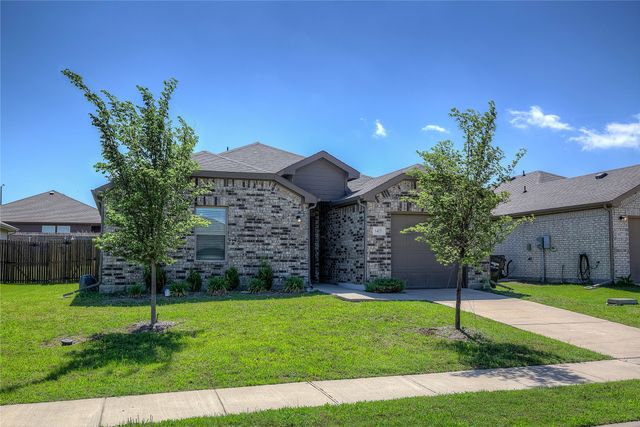 6405 Graceland Drive, Greenville, TX 75402