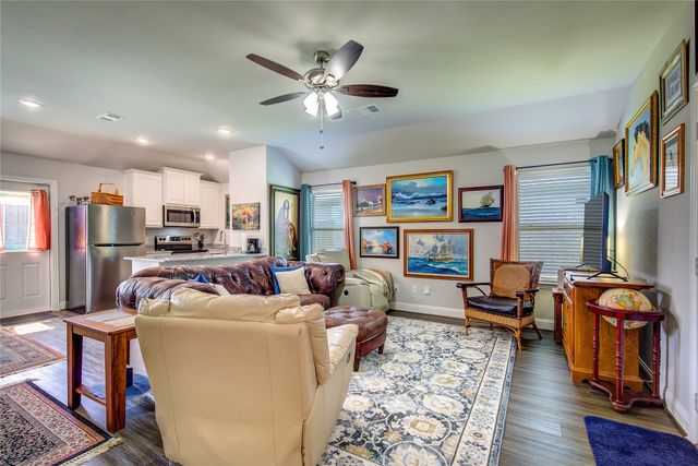 6405 Graceland Drive, Greenville, TX 75402