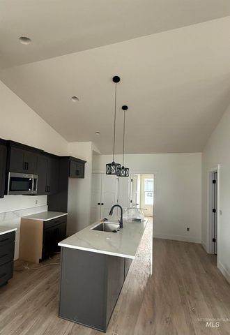 1317 E 18th Ave., Jerome, ID 83338
