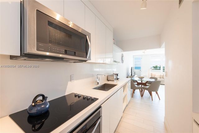 100 Lincoln Road 619, Miami Beach, FL 33139