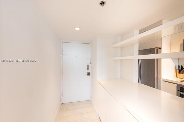 100 Lincoln Road 619, Miami Beach, FL 33139