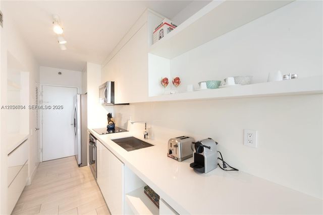 100 Lincoln Road 619, Miami Beach, FL 33139