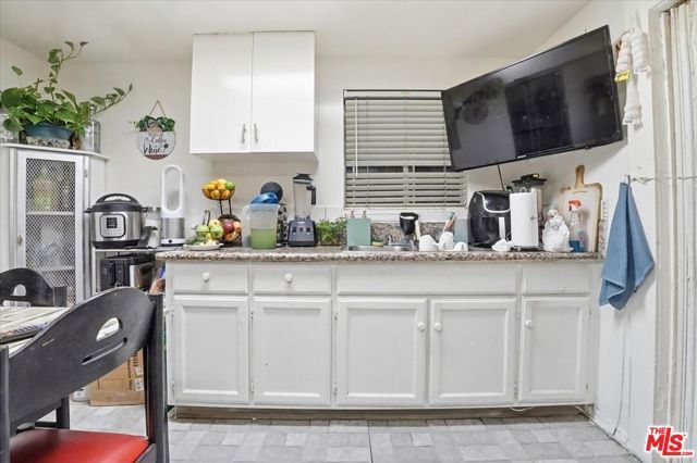 214 N Alma Avenue, Los Angeles, CA 90063