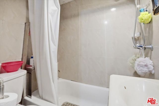 214 N Alma Avenue, Los Angeles, CA 90063