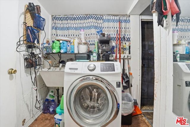 214 N Alma Avenue, Los Angeles, CA 90063