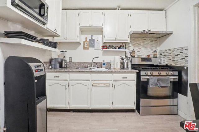 214 N Alma Avenue, Los Angeles, CA 90063