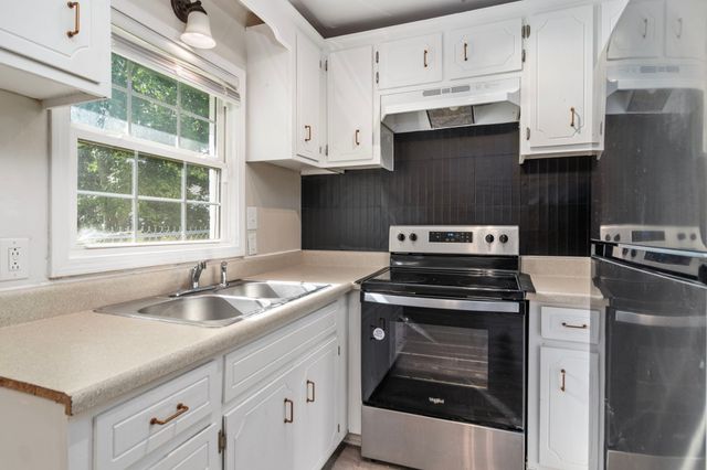 310 Beech St, Clarksville, TN 37042