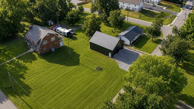 310 Beech St, Clarksville, TN 37042