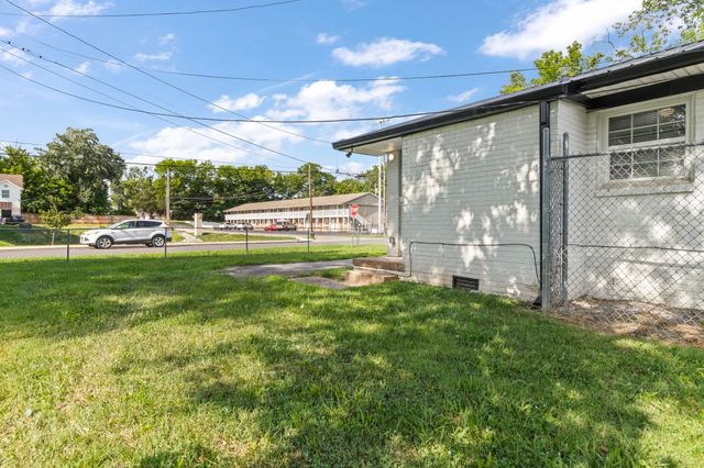 310 Beech St, Clarksville, TN 37042