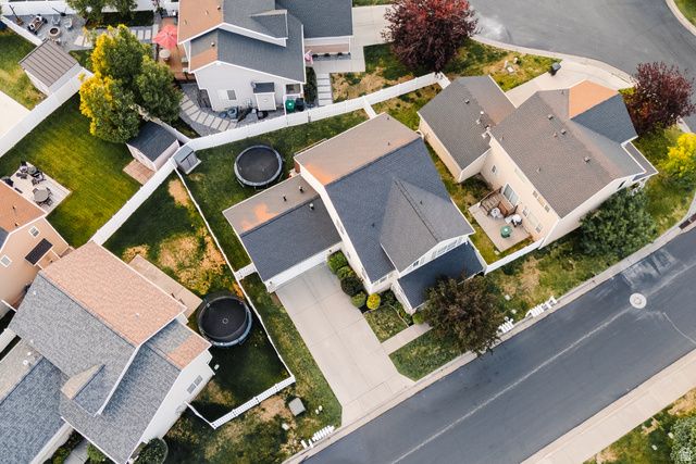 923 N KINGS CROSSING DR, Farmington, UT 84025