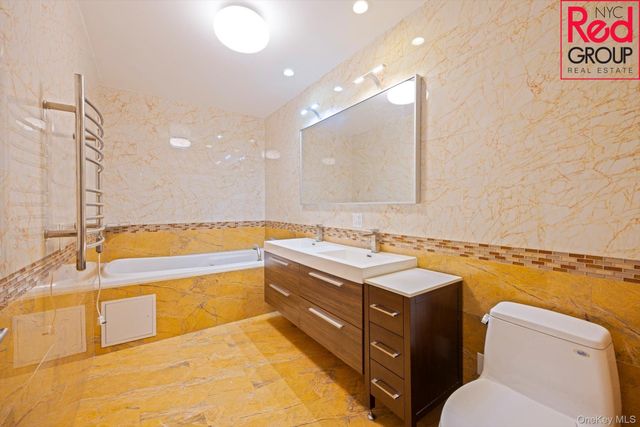 63-36 99th Street 5B, Rego Park, NY 11374