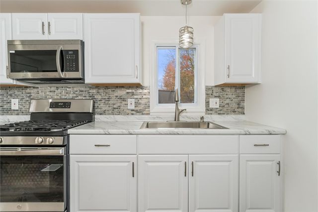 7 Maltby Street, Rochester, NY 14606