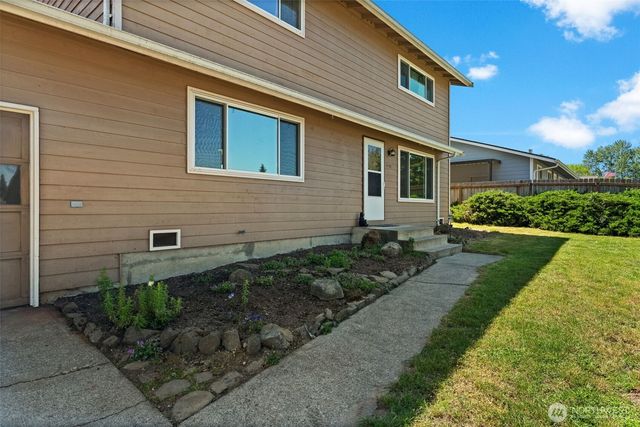 13021 SE 206th Place, Kent, WA 98031