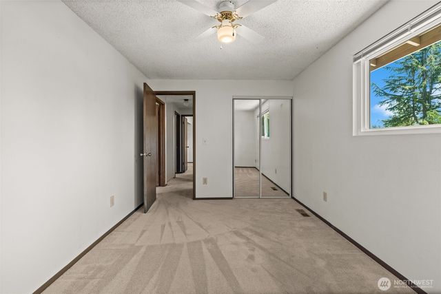 13021 SE 206th Place, Kent, WA 98031