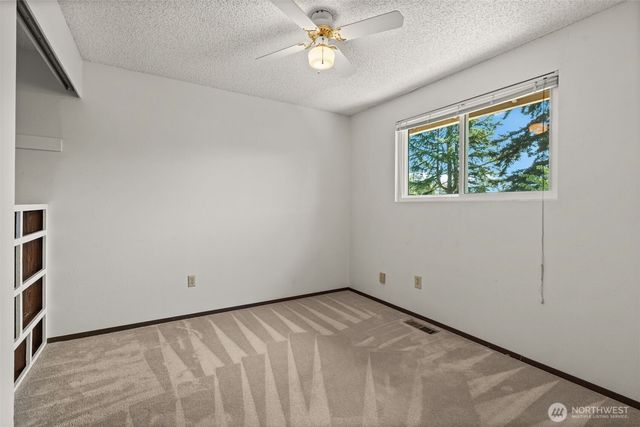 13021 SE 206th Place, Kent, WA 98031