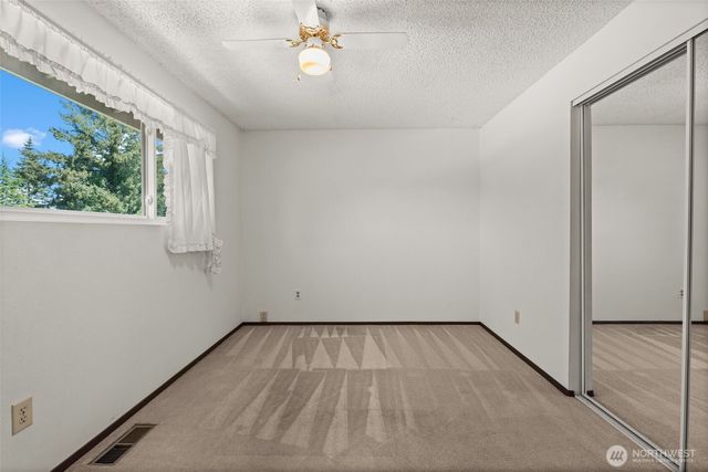 13021 SE 206th Place, Kent, WA 98031